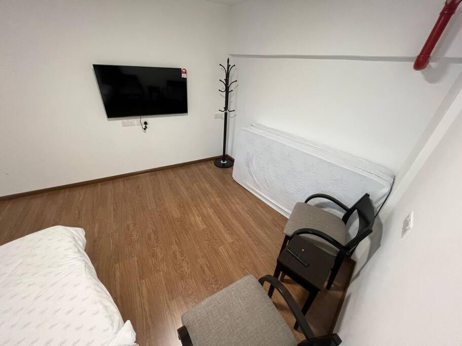 Ferienwohnung New 6Pax Soho Near Usm & Spice Arena & Airport Bayan Lepas Exterior foto