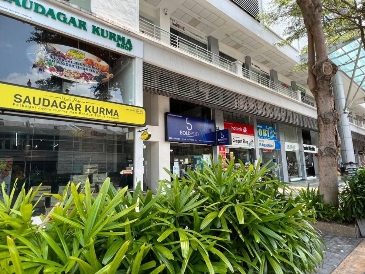 Ferienwohnung New 6Pax Soho Near Usm & Spice Arena & Airport Bayan Lepas Exterior foto
