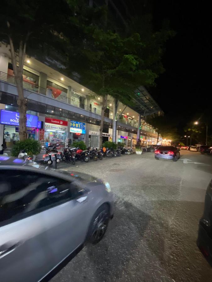 Ferienwohnung New 6Pax Soho Near Usm & Spice Arena & Airport Bayan Lepas Exterior foto